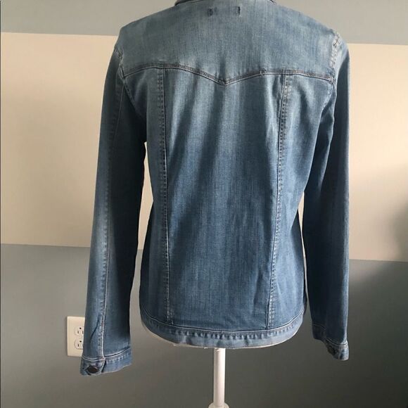 Democracy distressed, blue denim jacket. - Picture 7 of 7